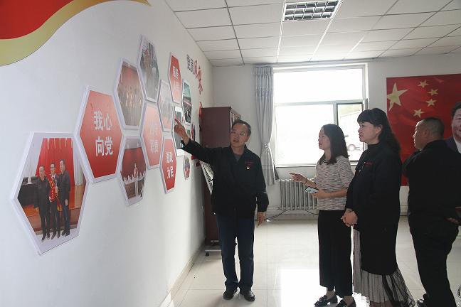 1579399486128906.jpg 昆區(qū)區(qū)委組織部驗(yàn)收我公司特色黨支部創(chuàng)建示范工程工作1.jpg